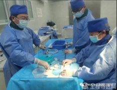 9旬老人腹主动脉瘤累及肾动脉 徐州中心医院“开窗”手术解除“炸弹”