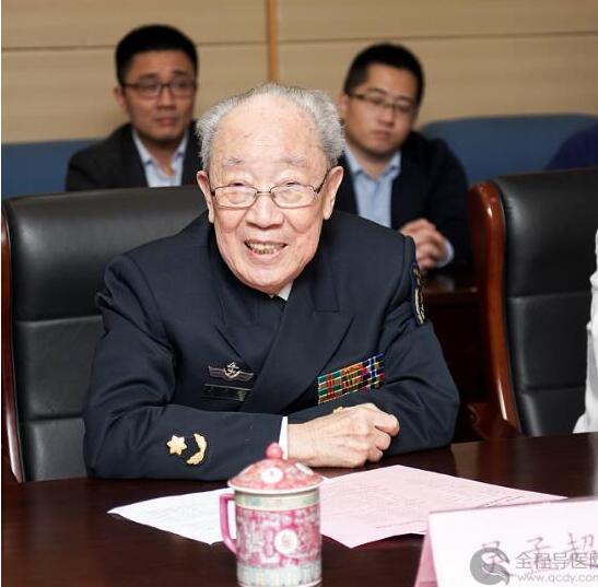 肝胆相照徐州行―江苏吴孟超院士工作站”要办事实，不能是挂牌的